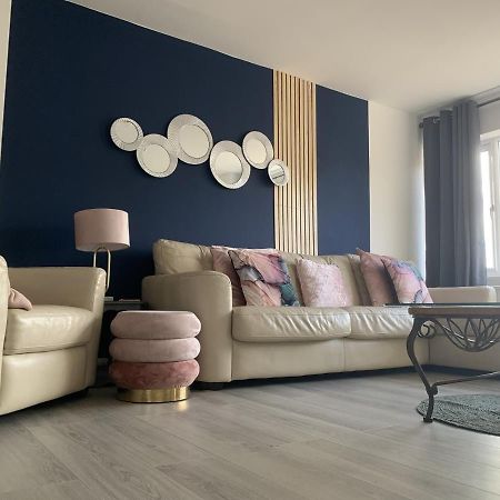 Crowthorne House, Beautiful 3 Bedroom Home For Upto 8 Guests, With Sofa Bed Cul-De-Sac With Private Driveway Nottingham Buitenkant foto